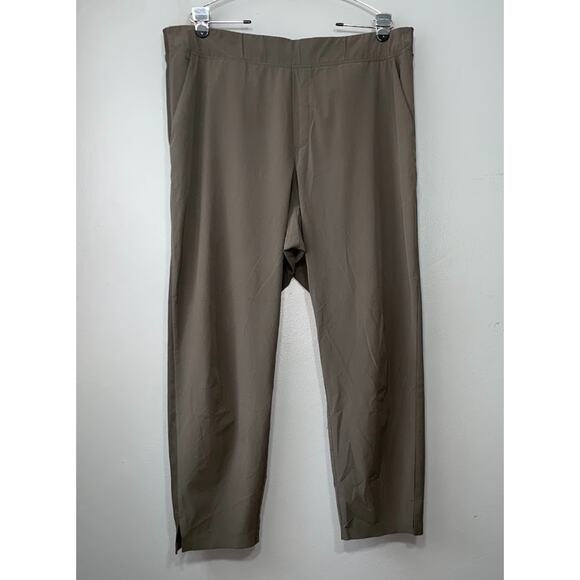 Athleta Pants - Athleta Size 18 Green Brooklyn Ankle Pants Lightweight Travel Casual Athleisure